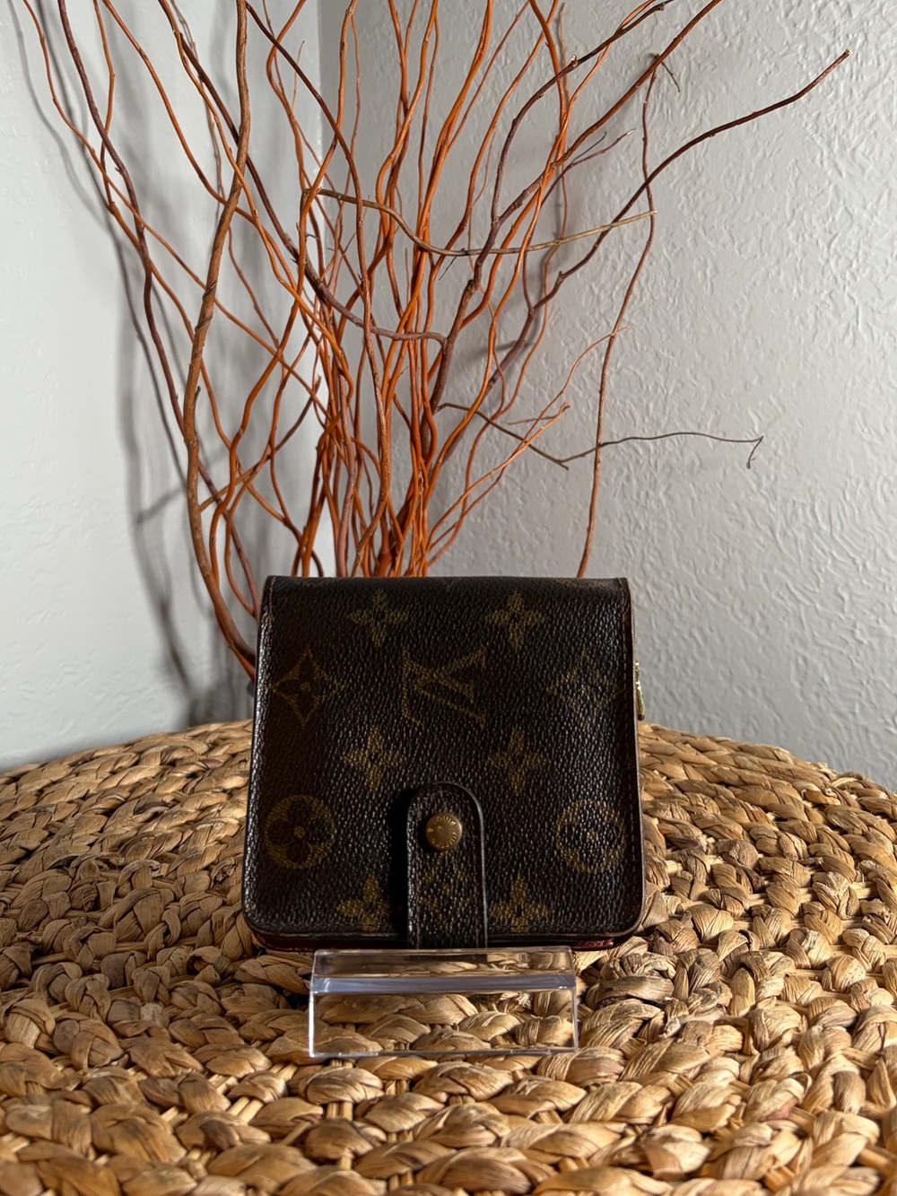 LOUIS VUITTON MONOGRAM COMPACT WALLET